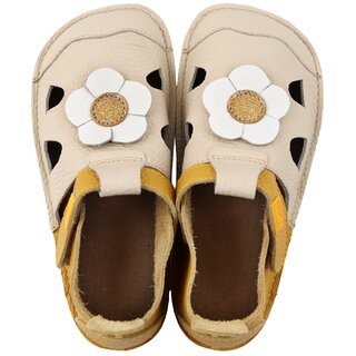 Tikki sandale on sale